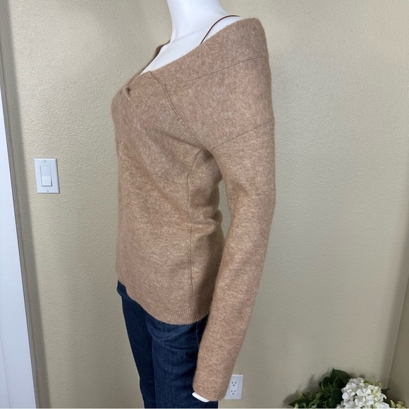 Helmut Lang Sz M Bungee Cold Shoulder Wool Blend Sweater NWT - Picture 6 of 14